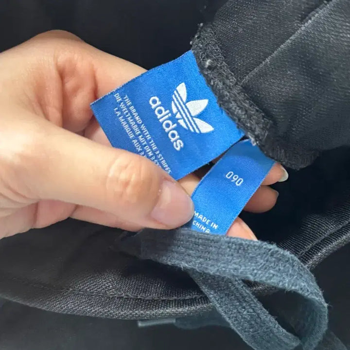 [BUNJANG] Adidas Training Pants (Size 90) / [90] 아디다스 트레이닝 팬츠