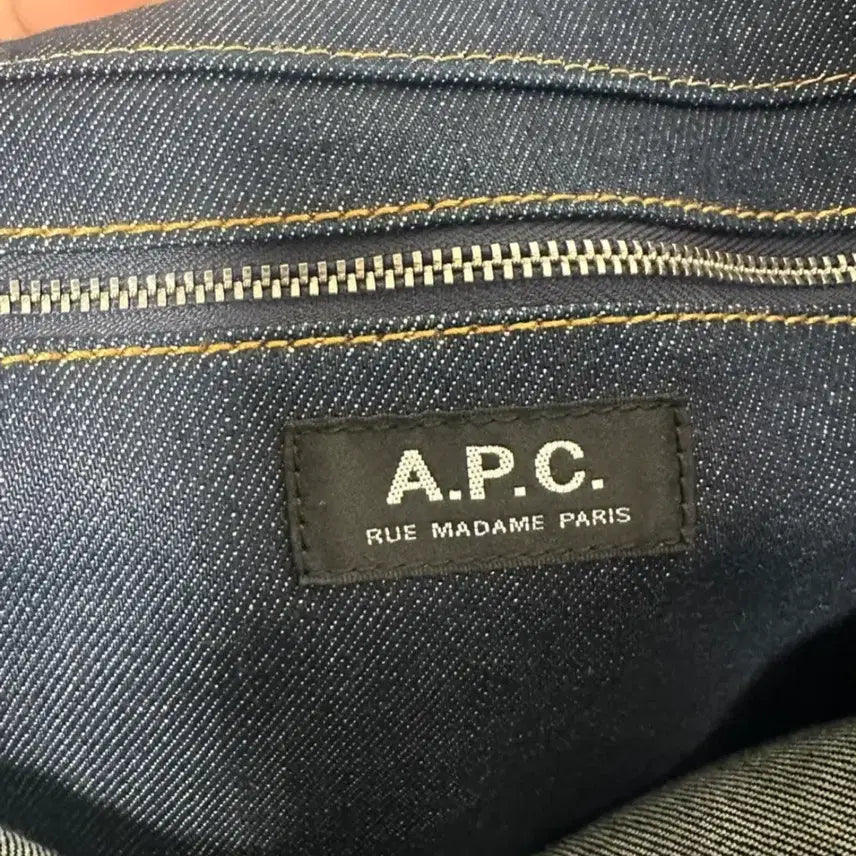 [BUNJANG] A.P.C. Axelle Denim Tote Bag / A.P.C. Axelle 데님 토트백 다크 네이비