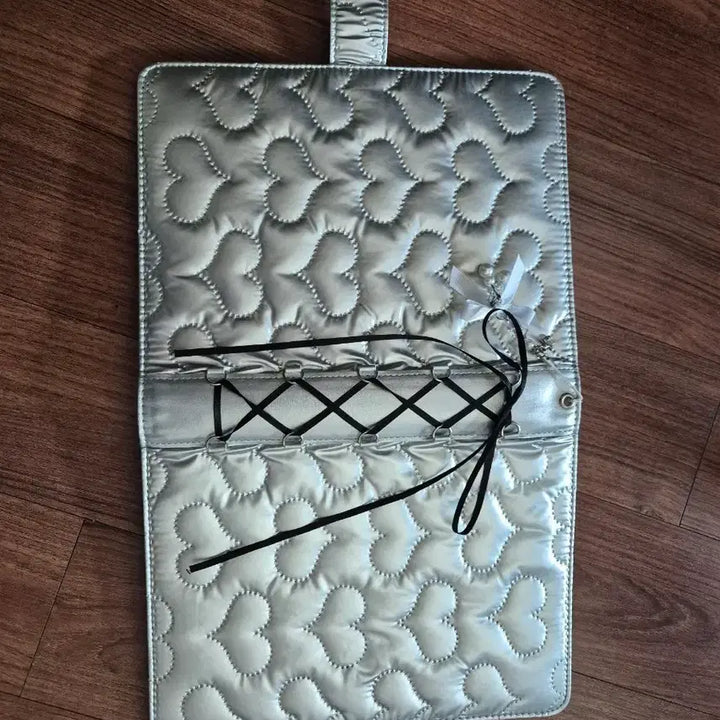 [BUNJANG] Silver Heart Quilted Binder / 실버 하트 바인더 양도