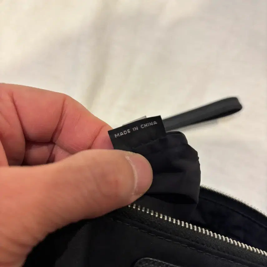[BUNJANG] Prada Nylon Clutch Bag / 프라다 나일론 클러치백 파우치백