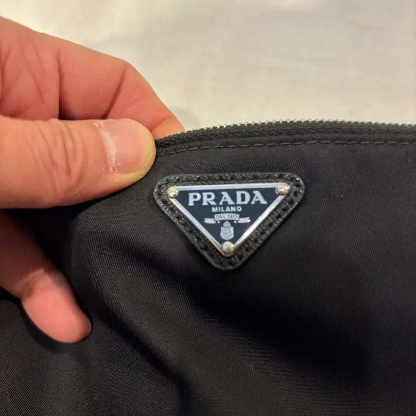 [BUNJANG] Prada Nylon Clutch Bag / 프라다 나일론 클러치백 파우치백