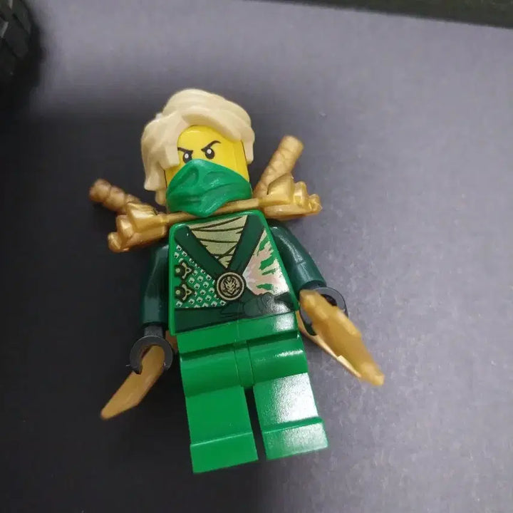 [BUNJANG] Lego Ninjago Rebooted Lloyd and Bike Minifigure / 레고 닌자고 리부티드 로이드와 바이크 미니피규어