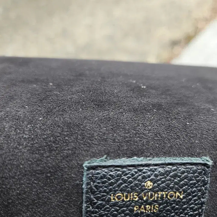 [BUNJANG] Louis Vuitton Monogram Totally MM Shoulder Bag / 루이비통 모노그램 토탈리 MM