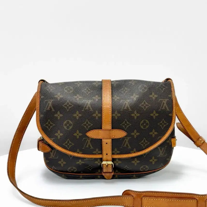 [BUNJANG] Louis Vuitton Monogram Saumur 30 Messenger Bag / 루이비통 모노그램 소뮈르 30 메신저 크로스백