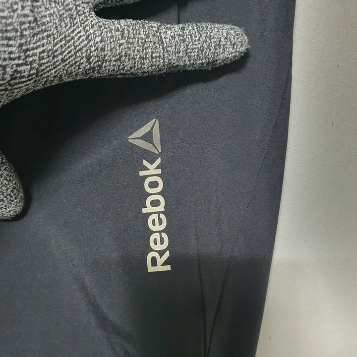 [BUNJANG] Reebok Unisex Spring/Summer Training Pants (Black) / N156 리복 공용 춘하 트레이닝 바지 95