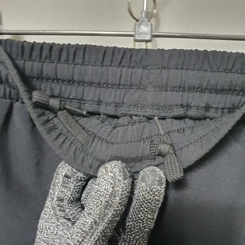 [BUNJANG] Reebok Unisex Spring/Summer Training Pants (Black) / N156 리복 공용 춘하 트레이닝 바지 95