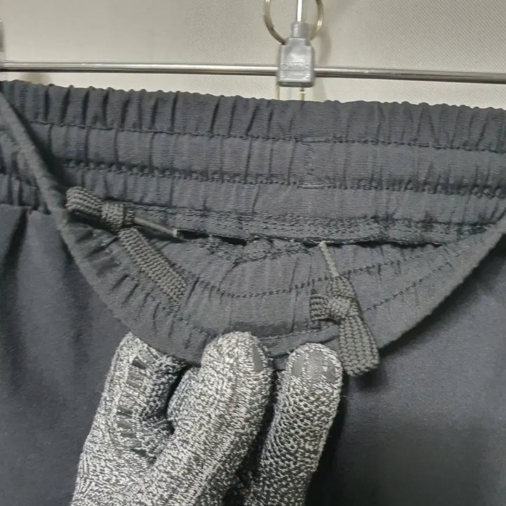 [BUNJANG] Reebok Unisex Spring/Summer Training Pants (Black) / N156 리복 공용 춘하 트레이닝 바지 95