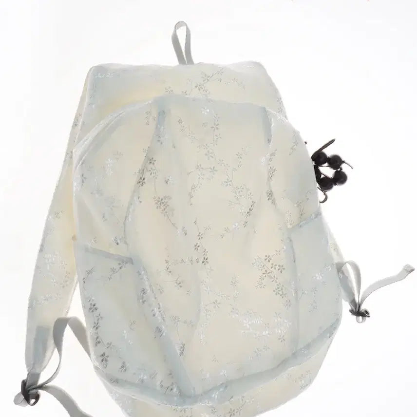 [BUNJANG] Colocynth White Flower Jacquard Backpack / [새상품] 콜로신스 화이트 플라워 자카드 백팩 가방블라우스스커트원피스후드