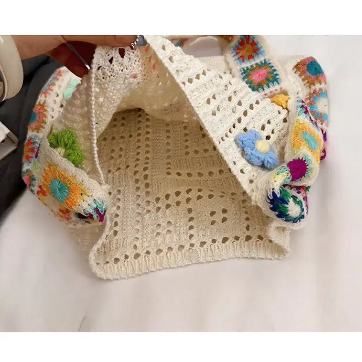 [BUNJANG] Knitted Floral Motif Shoulder Bag / 뜨개 꽃 모티브 숄더백