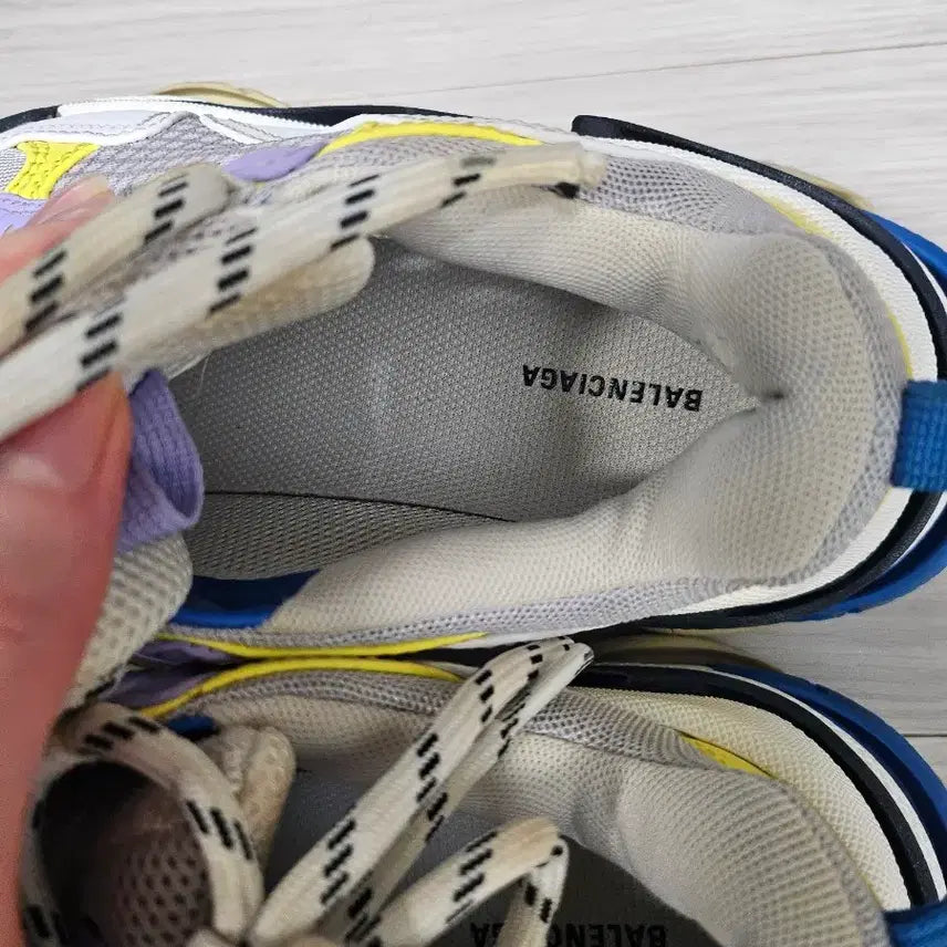 [BUNJANG] Balenciaga Triple S Sneakers (Size 36) / 발렌시아가 트리플S 스니커즈 36사이즈