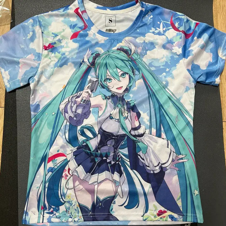 [BUNJANG] Hatsune Miku Expo 2025 Commemorative T-shirt (S) / 39의 날 기념/ 하츠네 미쿠 엑스포 2025 티셔츠 S