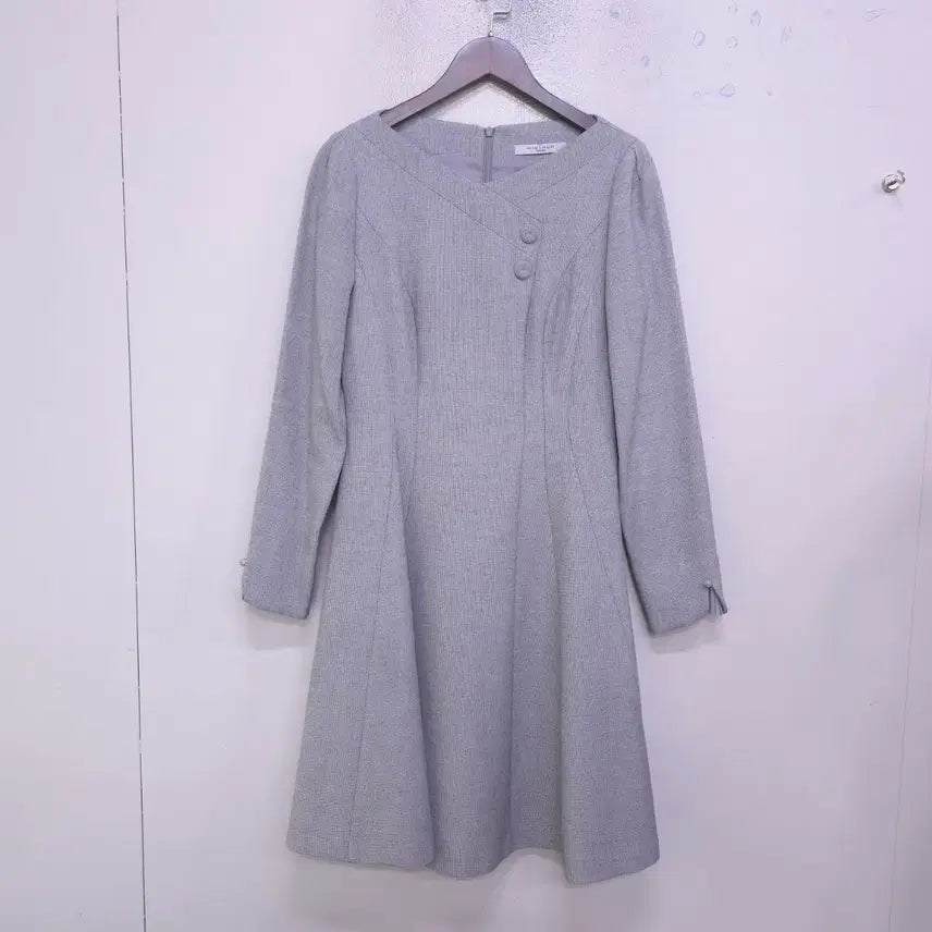 [BUNJANG] Minimum Flare Dress / 미니멈) 거의새거 준추 플레어 원피스 -55