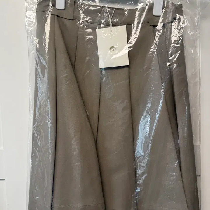 [BUNJANG] Octoberhe City Pleated Skirt / 악토브헤 시티 플리츠 스커트