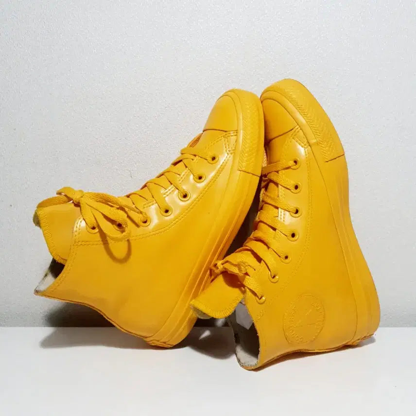 [BUNJANG] Converse Rubber Sneakers (240mm) / 컨버스 루버 운동화(240)