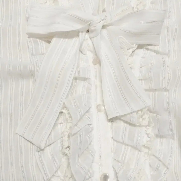 [BUNJANG] Vintage Frill Lace Ribbon Romantic Blouse / 빈티지 프릴 레이스 리본 로맨틱 블라우스
