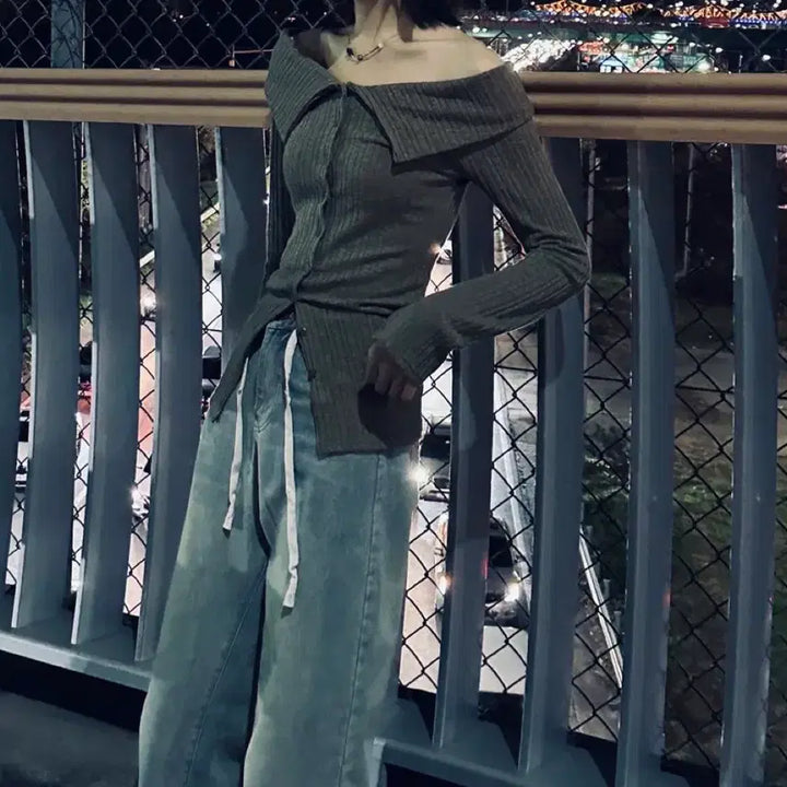 [BUNJANG] Avely Khaki Off-Shoulder Long Sleeve Top / 에이블리 카키 오프숄더