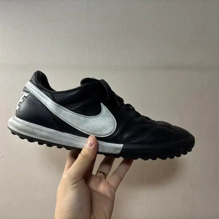 [BUNJANG] Nike Premier 2 TF Soccer Cleats / [270] 나이키 프리미어2 TF 풋살화(캥거루/루나론)