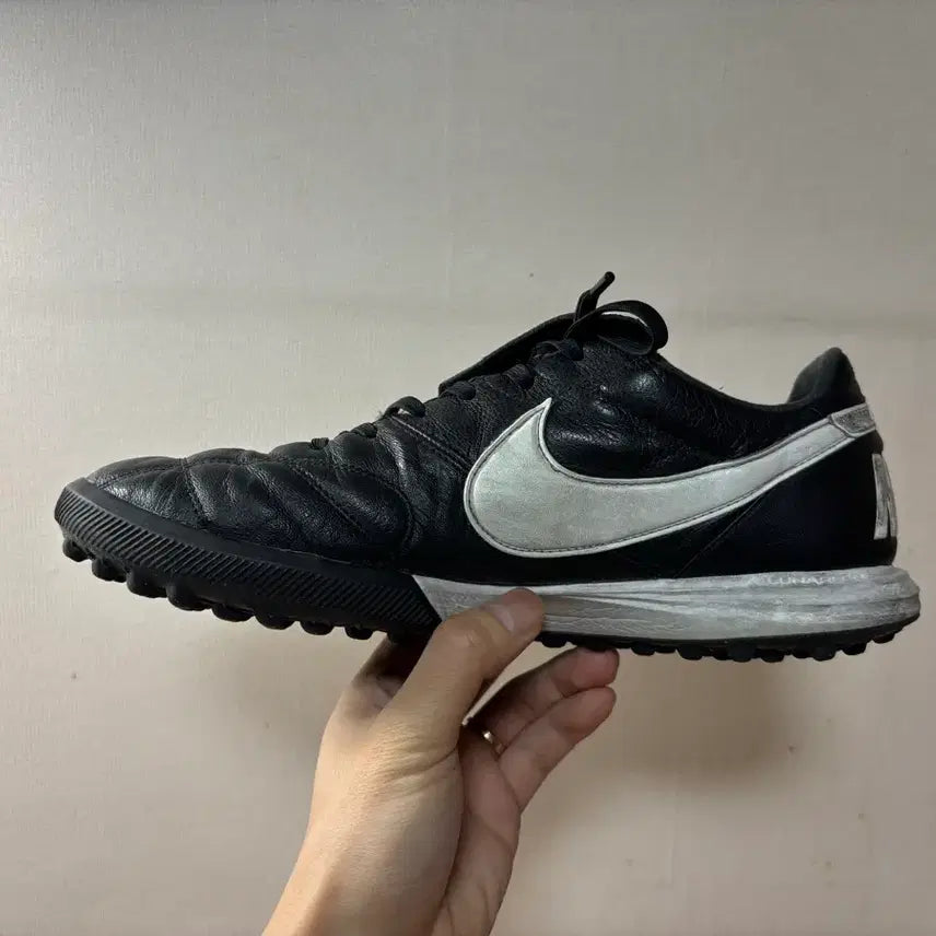 [BUNJANG] Nike Premier 2 TF Soccer Cleats / [270] 나이키 프리미어2 TF 풋살화(캥거루/루나론)