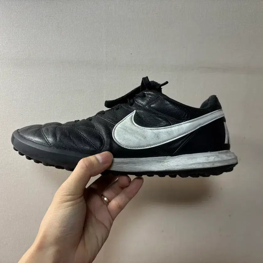 [BUNJANG] Nike Premier 2 TF Soccer Cleats / [270] 나이키 프리미어2 TF 풋살화(캥거루/루나론)