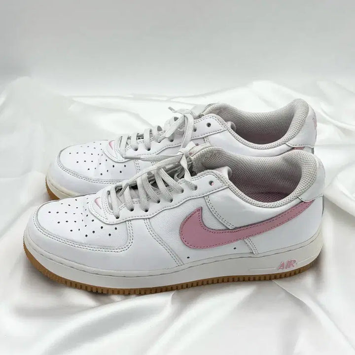 [BUNJANG] Nike Air Force White Pink Sneakers / 나이키 에어포스 화이트핑크