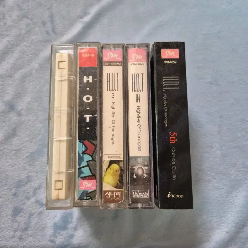 [BUNJANG] H.O.T. Cassette Tape 1st - 5th Album / H.O.T 카세트테이프 1~5집 판매 (레트로 K-POP / 가사집 포함