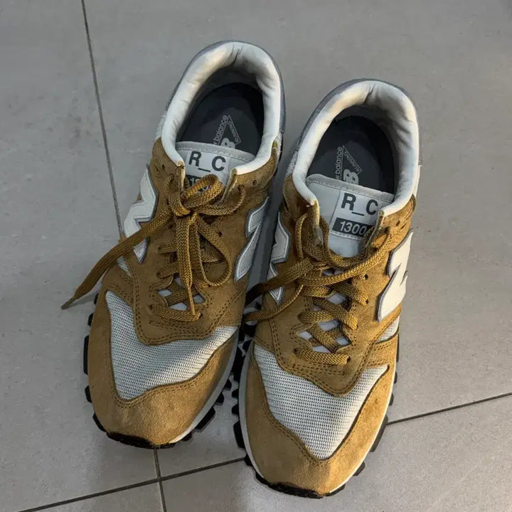 [BUNJANG] New Balance RC 1300 Tan Sneakers / 뉴발란스 RC 1300 탄 280