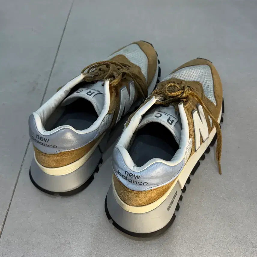 [BUNJANG] New Balance RC 1300 Tan Sneakers / 뉴발란스 RC 1300 탄 280