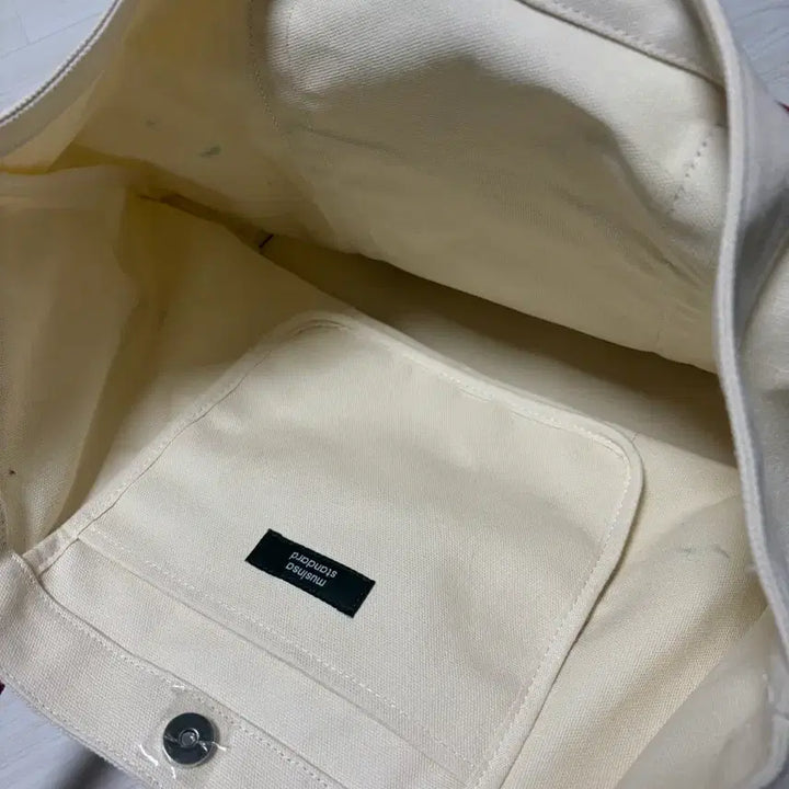 [BUNJANG] Musinsa Standard Red Canvas Tote Bag / 무탠다드 레드 토트백