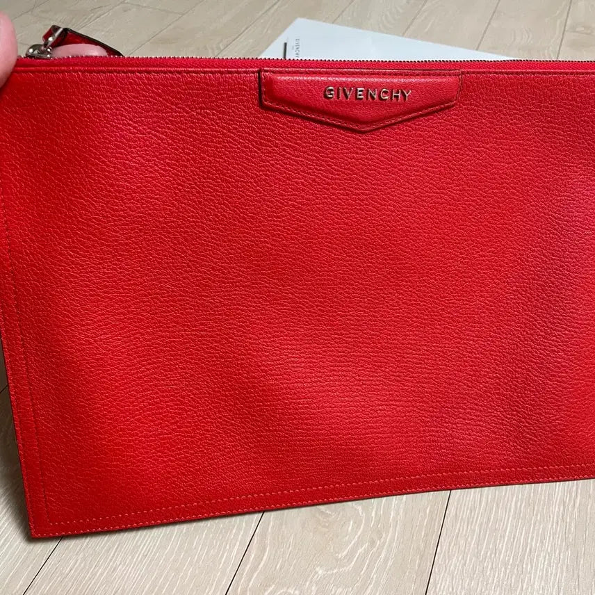 [BUNJANG] Givenchy Antigona Clutch Bag / 지빙시 안티고나 클러치백 새제품