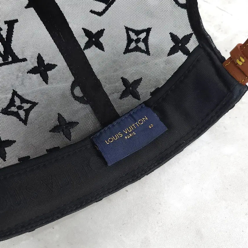 [BUNJANG] Louis Vuitton Monogram Tourist Mesh Cap / 루이비통 LV 모노그램 투어리스트 메쉬 캡 60
