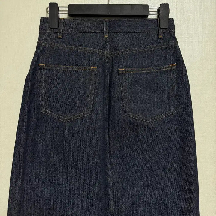 [SOLD OUT] 아페세 데님 버튼 스커트