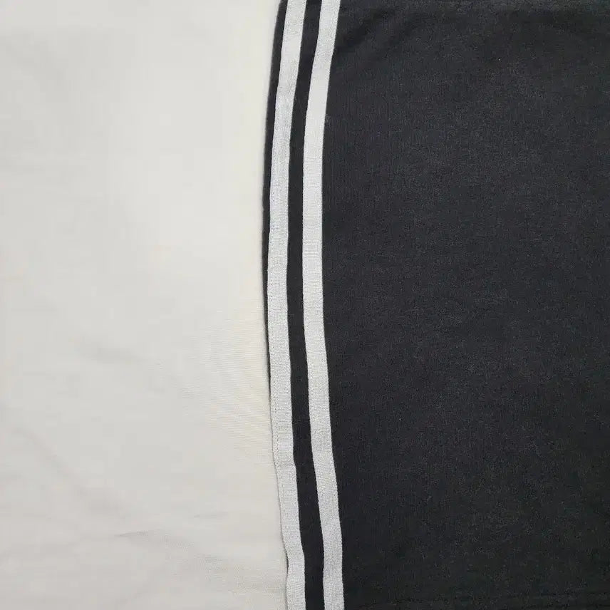 [BUNJANG] Adidas Trefoil Banding Mini Sweat Skirt / (28)아디다스 트레포일 밴딩 스웻 미니 스커트
