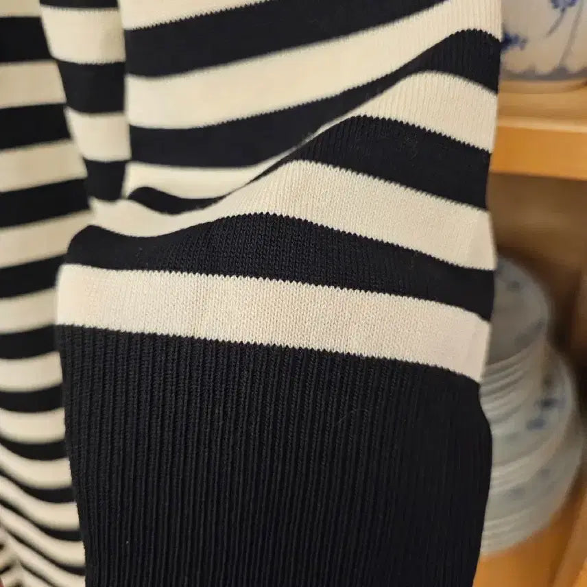 [BUNJANG] Black Cape Knit Dress / 블랙 케이프 니트 원피스(새옷)
