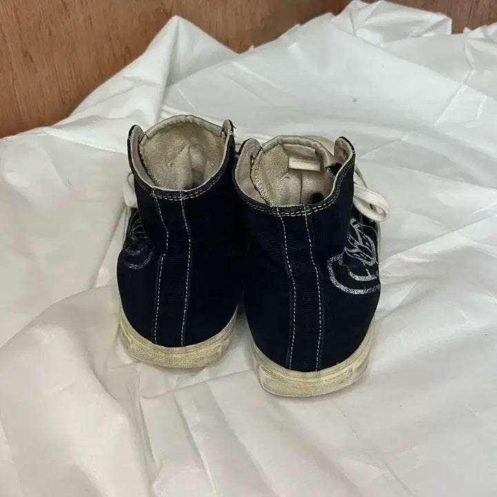 [BUNJANG] Vivienne Westwood Sneakers / 비비안 웨스트우드 오브 프린트 하이탑 스니커즈