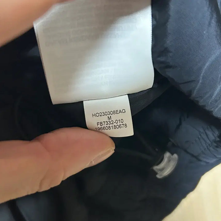 [BUNJANG] Nike Jordan Essential Padded Jacket FB7332-010 (M) / 나이키 조던 에센셜 패딩 재킷 FB7332-010 (M)