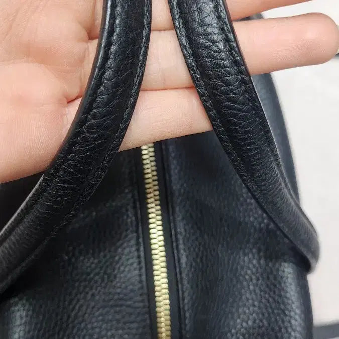 [BUNJANG] Salvatore Ferragamo Black Leather Tote Bag &amp; Shoulder Bag / 페라가모 블랙 레더 토트백 겸 숄더백