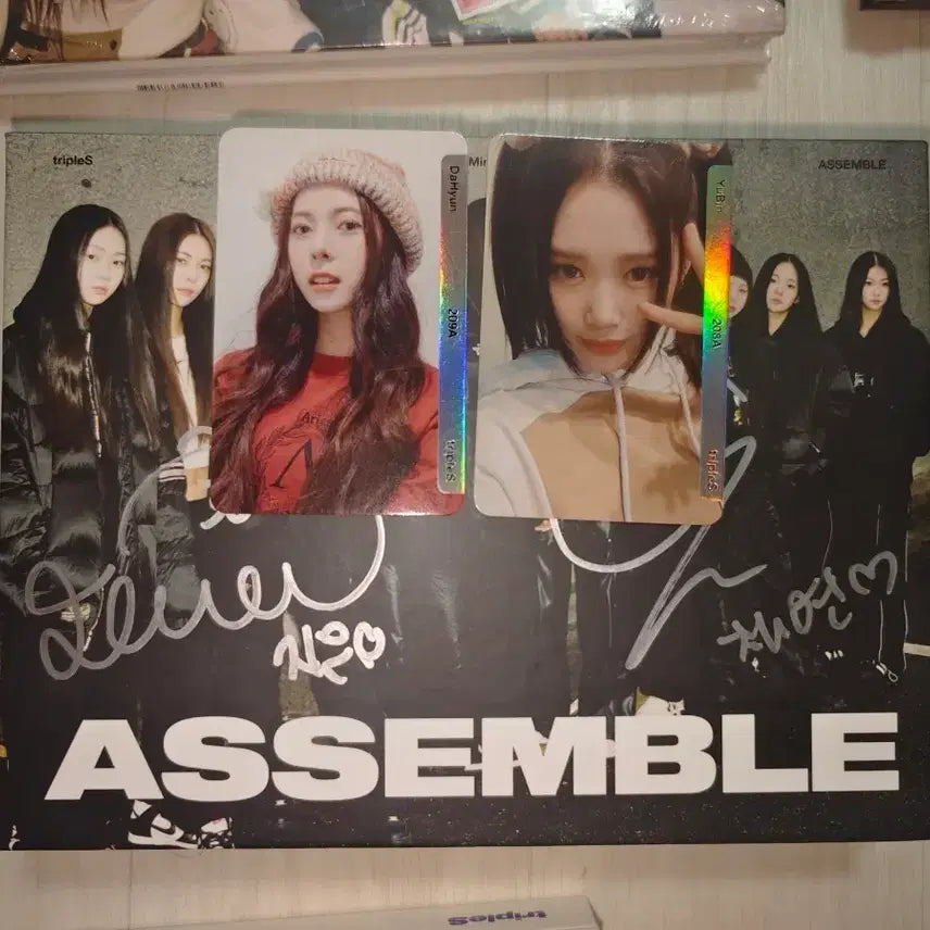 [BUNJANG] tripleS Jiwoo Chaeyeon Signed Album / 트리플에스 어셈블 지우 채연 사인앨범 헬로82