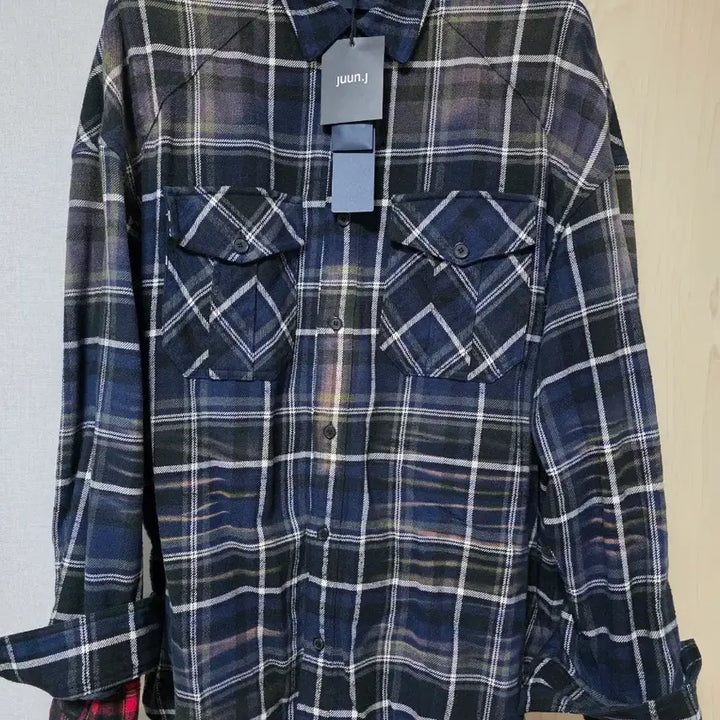 [BUNJANG] Juun.J Layered Check Shirt (Size 46) / 준지 슬리브 레이어드 체크 셔츠(46)