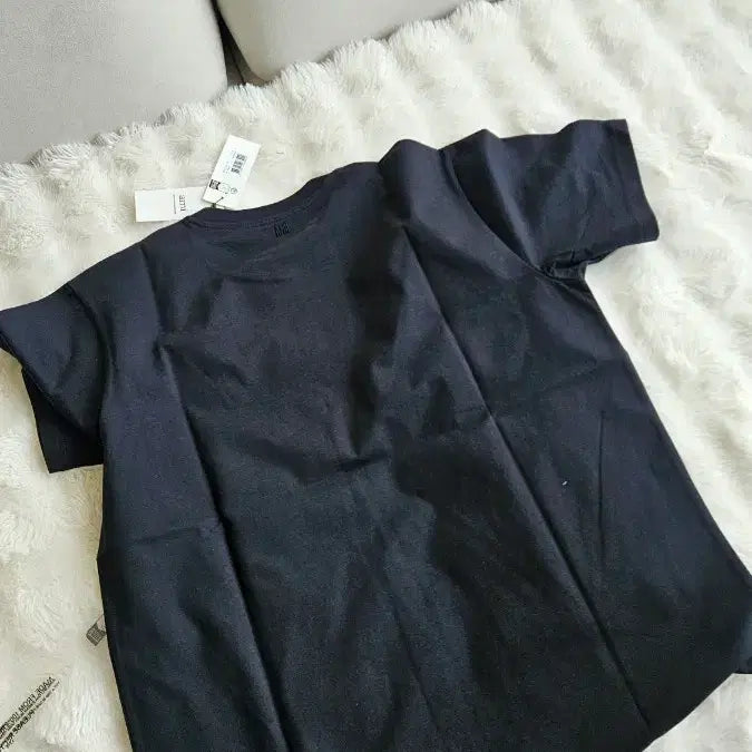 [BUNJANG] Ami T-shirt / 아미 반팔  티셔츠. Ami. 새상품.