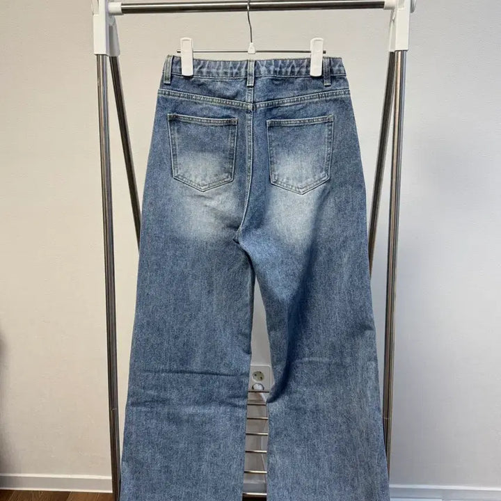 [BUNJANG] Frilly Wide Denim S Size Jeans / 프릴리 와이드 데님 S사이즈