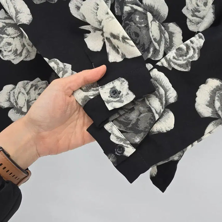 [BUNJANG] Secret Label Rose Pattern Blouse / 시크릿라벨 장미 패턴 블라우스 [B30124]