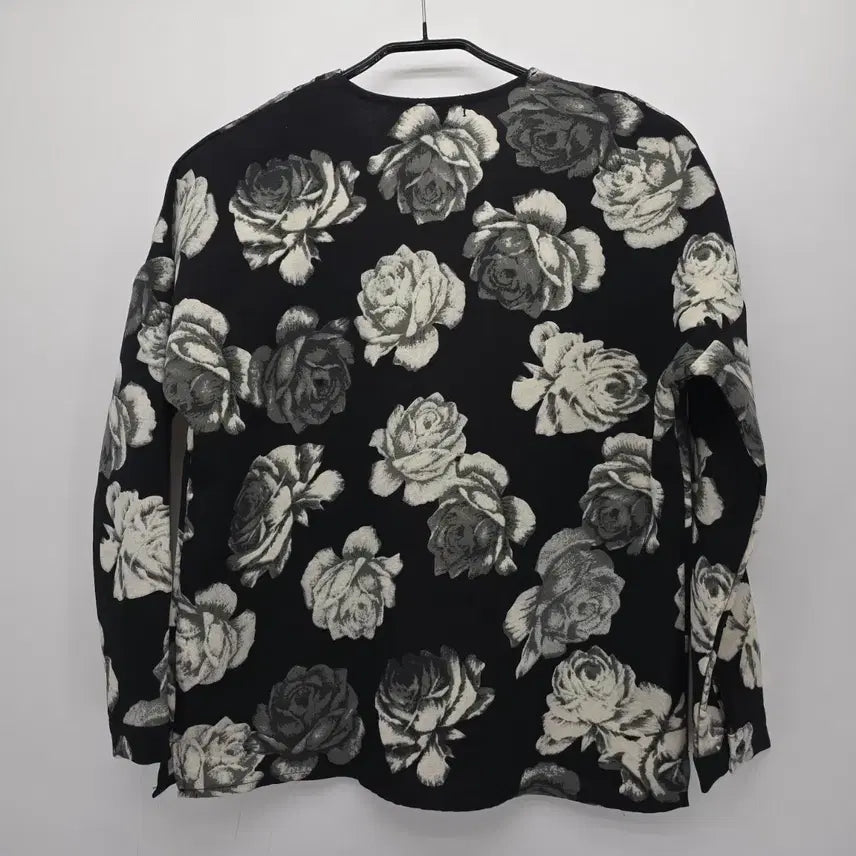 [BUNJANG] Secret Label Rose Pattern Blouse / 시크릿라벨 장미 패턴 블라우스 [B30124]