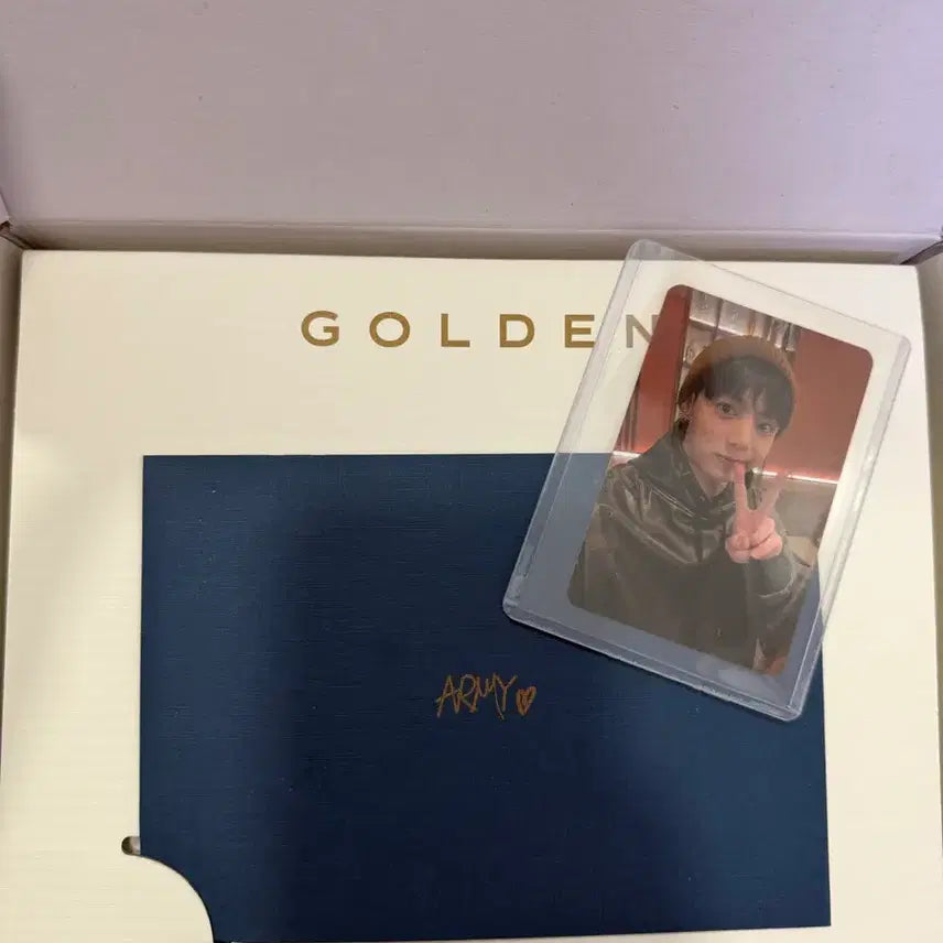 [SOLD OUT] 정국 골든 쇼케이스 역조공 풀셋+세븐 첫공방 포카 판매합니다