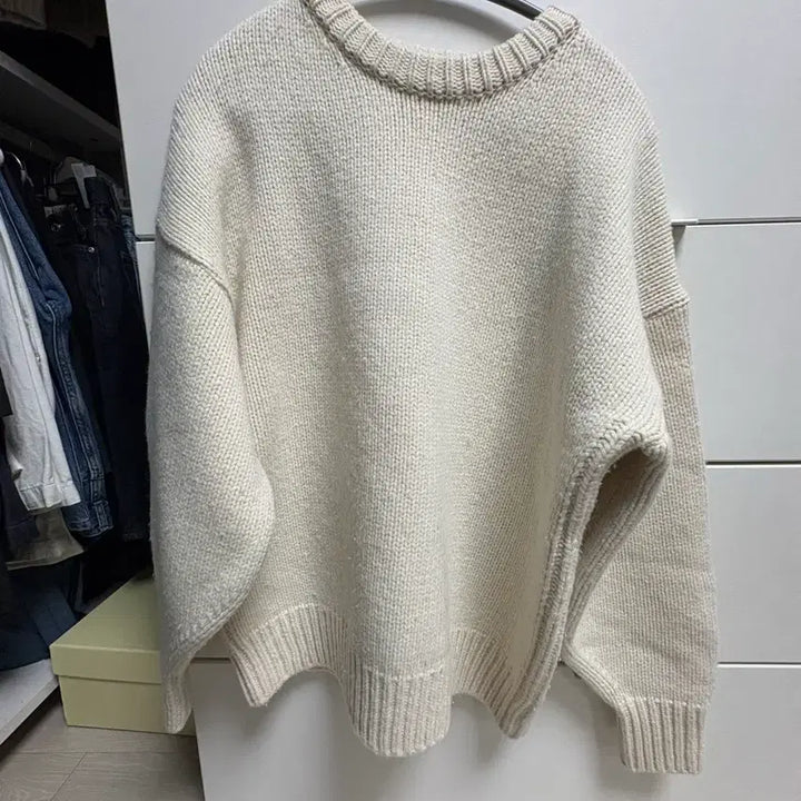 [BUNJANG] Hague Knit Ivory Sweater / haag 헤이그 니트 아이보리