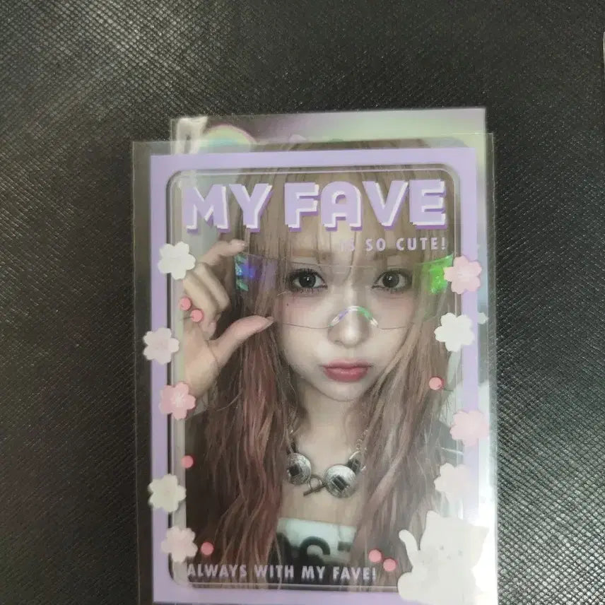 [BUNJANG] MADEIN Miyu Girl Meets Boy Photocard / 메이딘 MADEIN 안봐도 비디오 미유 공방 포카  Girl Meets