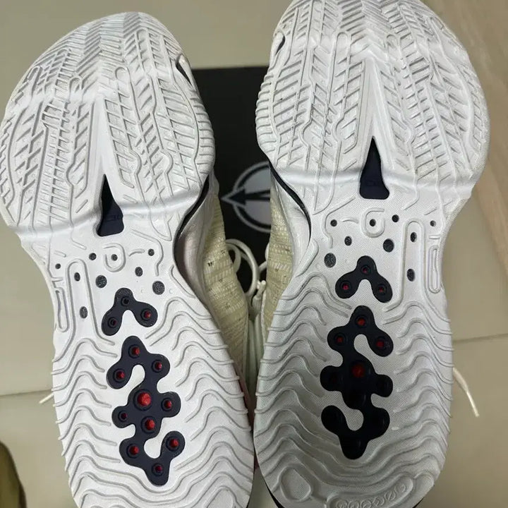 [BUNJANG] Nike Air Zoom GT Jump 2 EP Sneakers / 나이키 에어 줌 GT Jump 2 EP