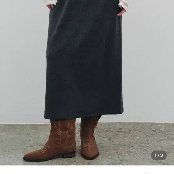 [BUNJANG] Nieve Smoke Banding Long Skirt Charcoal / 니브 스모크 밴딩 롱스커트 차콜색 새상품