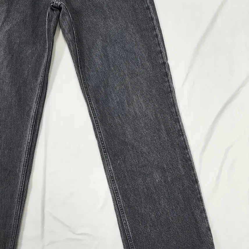 [BUNJANG] COS High-Rise Black Denim Pants / (29)코스 하이라이즈 흑청 데님 팬츠