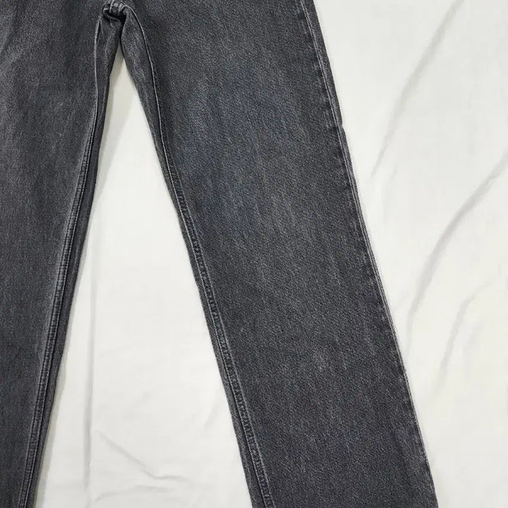 [BUNJANG] COS High-Rise Black Denim Pants / (29)코스 하이라이즈 흑청 데님 팬츠