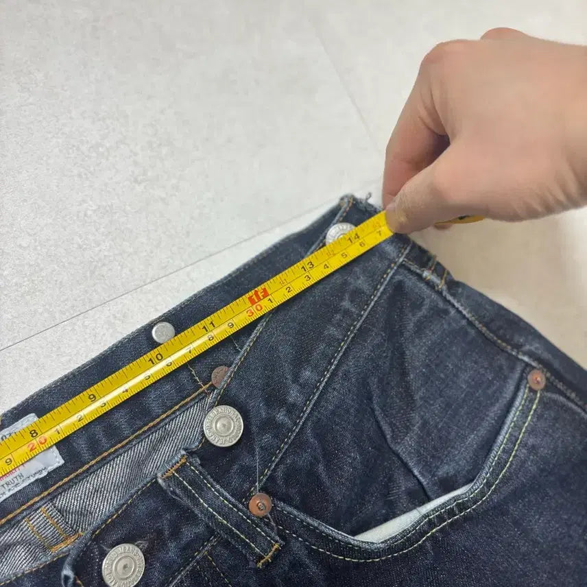 [BUNJANG] OutStanding ShinChBack Selvedge Denim Lot. 1201 / [아웃스탠딩] 신치백 셀비지 데님 Lot. 1201